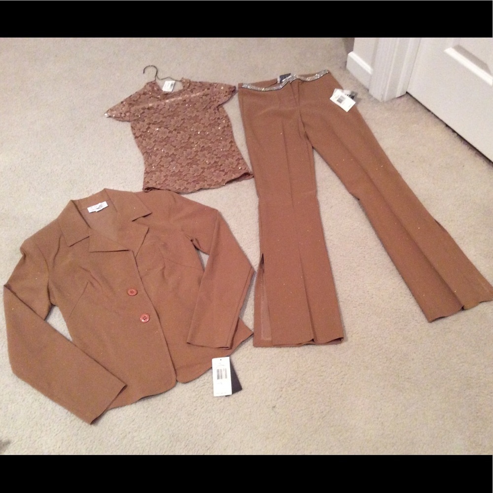 Xoxo brand 3 piece jacket pants lace top
